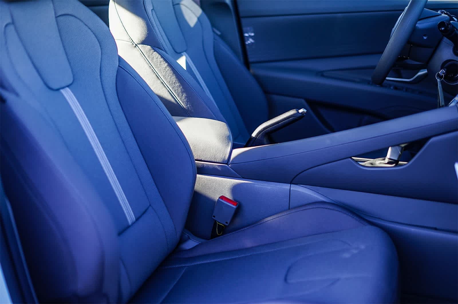 Thumbnail: 2025 Hyundai Elantra - 19