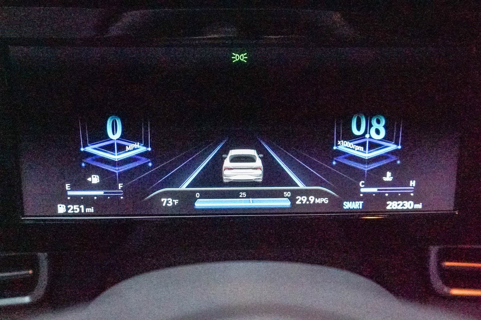 Thumbnail: 2022 Hyundai Elantra - 22