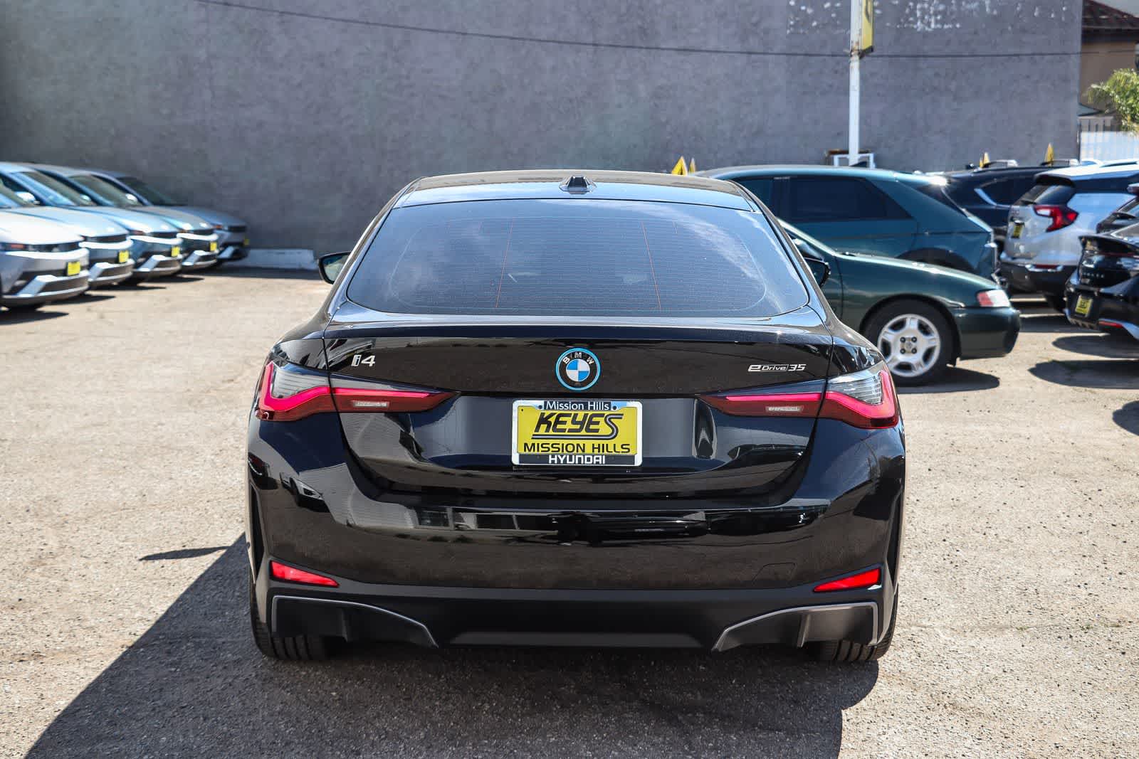 Thumbnail: 2023 BMW i4 - 3