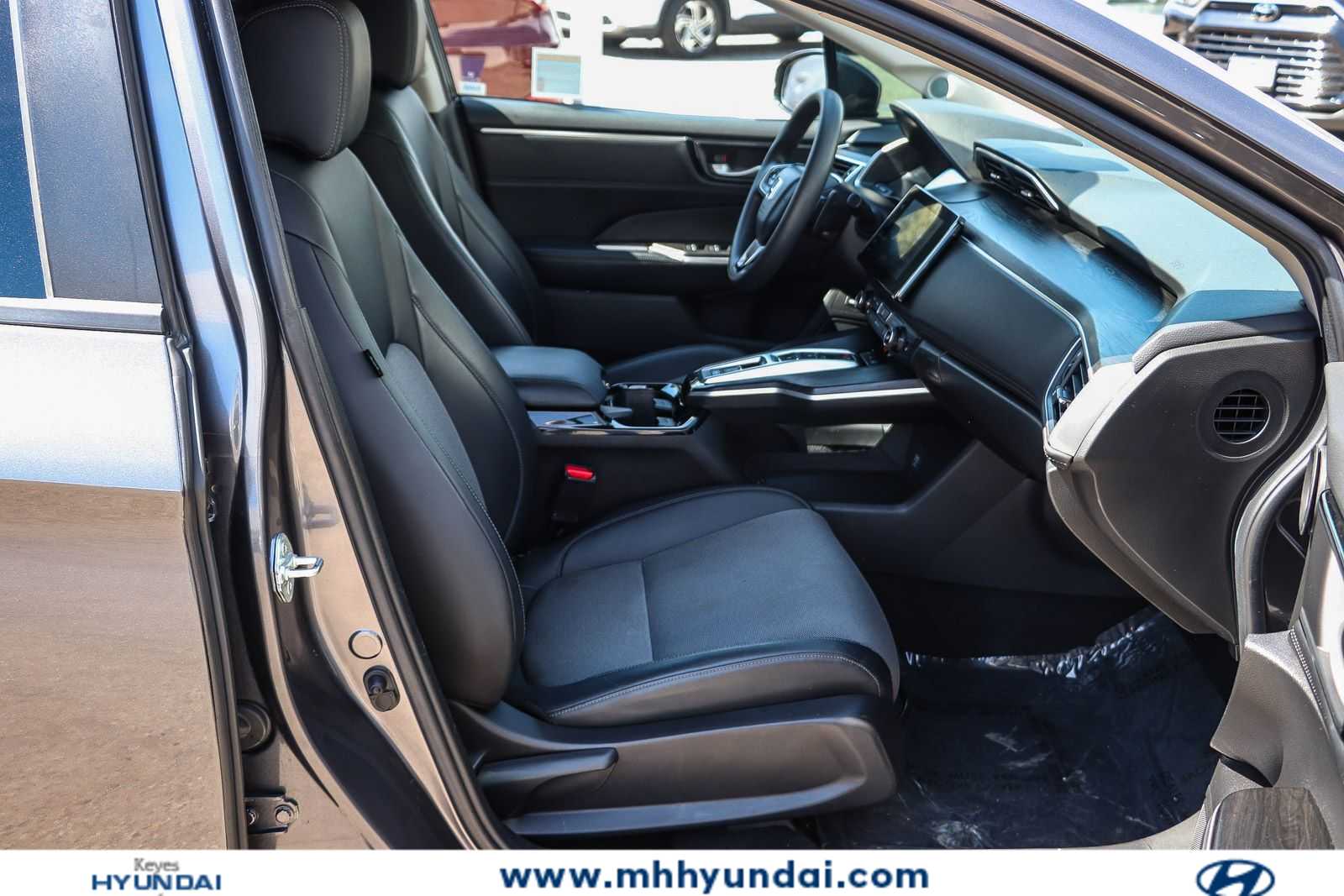 Thumbnail: 2020 Honda Clarity - 15