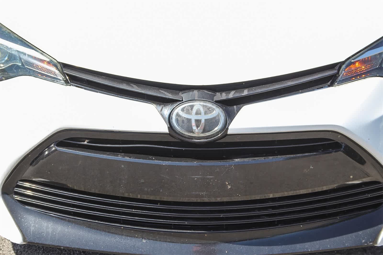2018 Toyota Corolla L 11