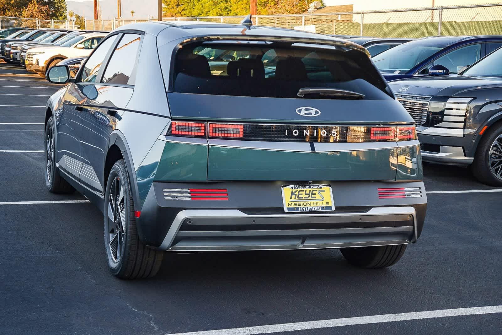 Thumbnail: 2026 Hyundai Ioniq 5 - 6