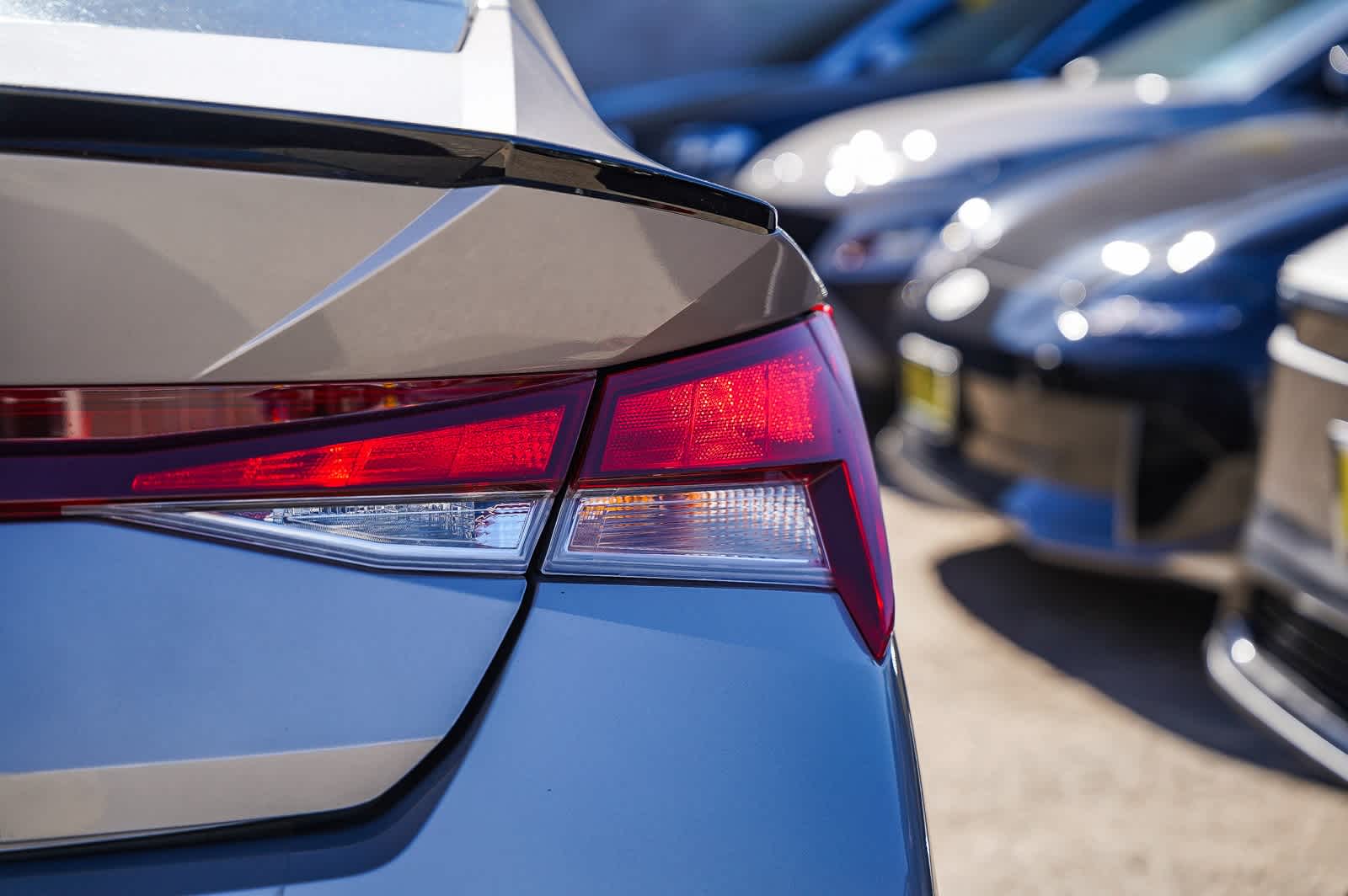 Thumbnail: 2025 Hyundai Elantra - 11