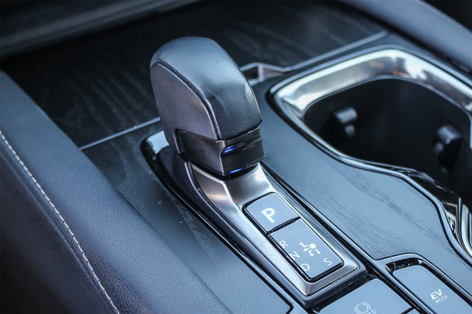 Thumbnail: 2024 Lexus RX - 18