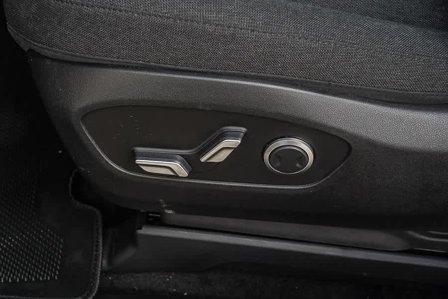 Thumbnail: 2026 Hyundai Ioniq - 25