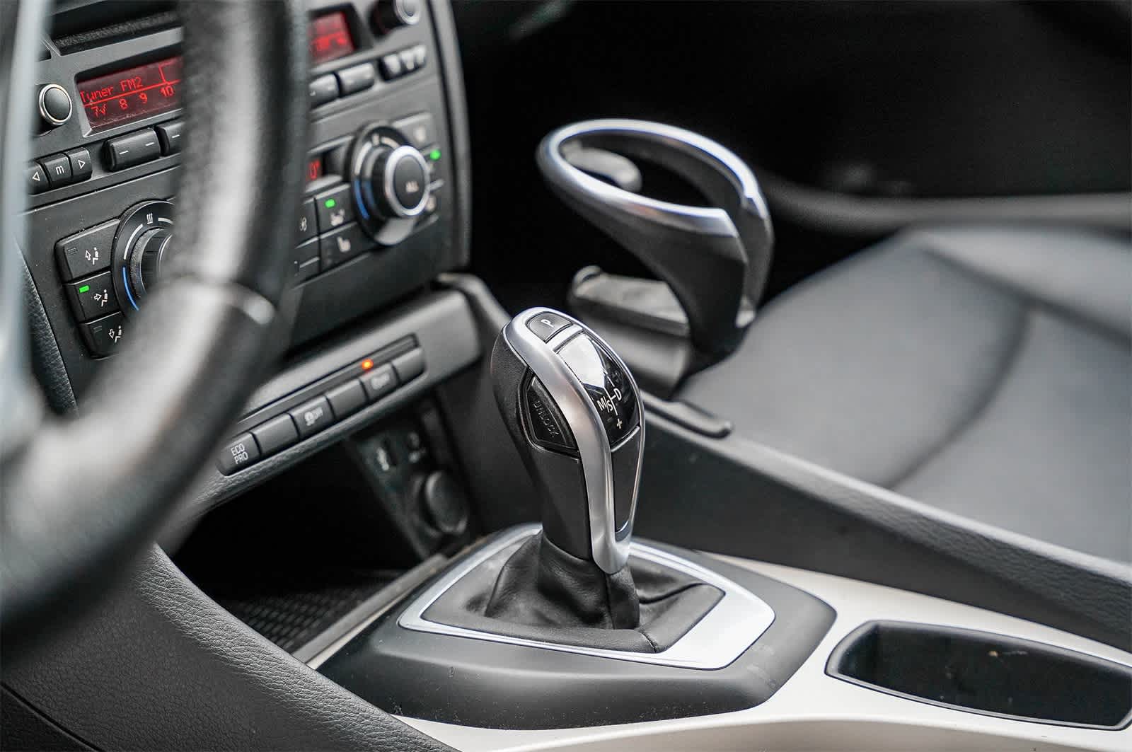 Thumbnail: 2015 BMW X1 - 21