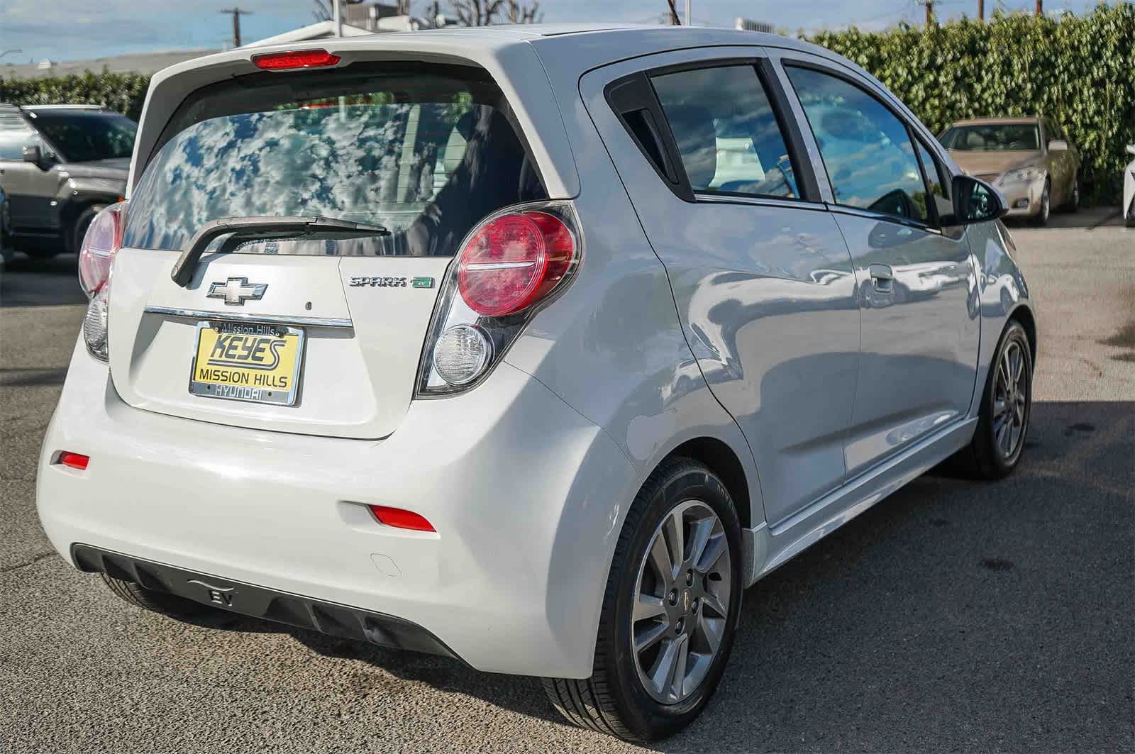 Thumbnail: 2014 Chevrolet Spark - 6