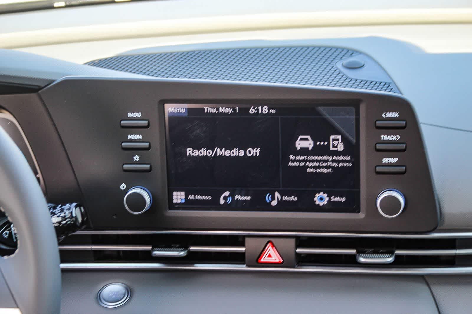 Thumbnail: 2025 Hyundai Elantra - 16