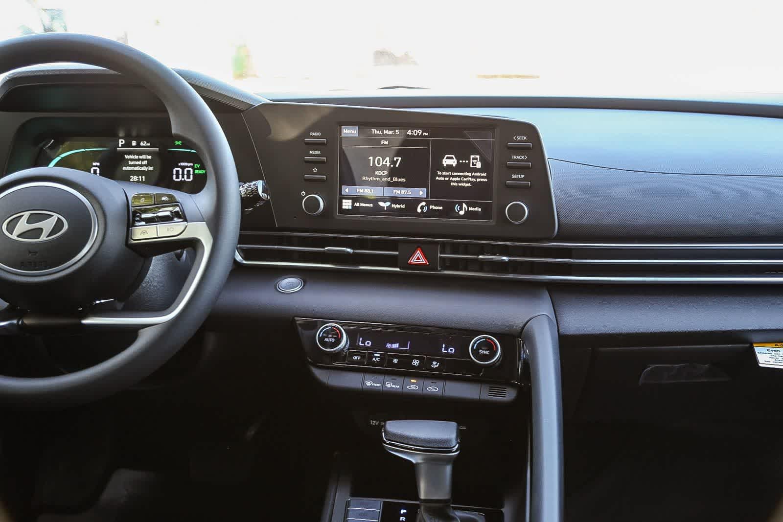 Thumbnail: 2026 Hyundai Elantra - 14