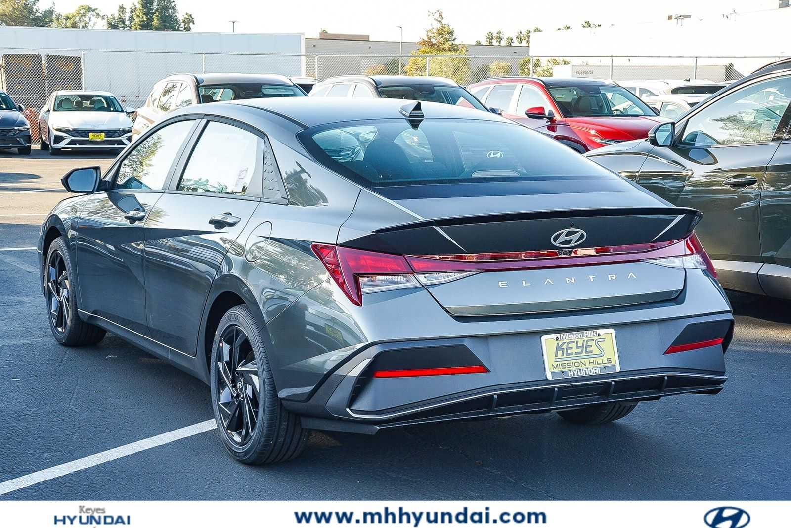Thumbnail: 2026 Hyundai Elantra - 6