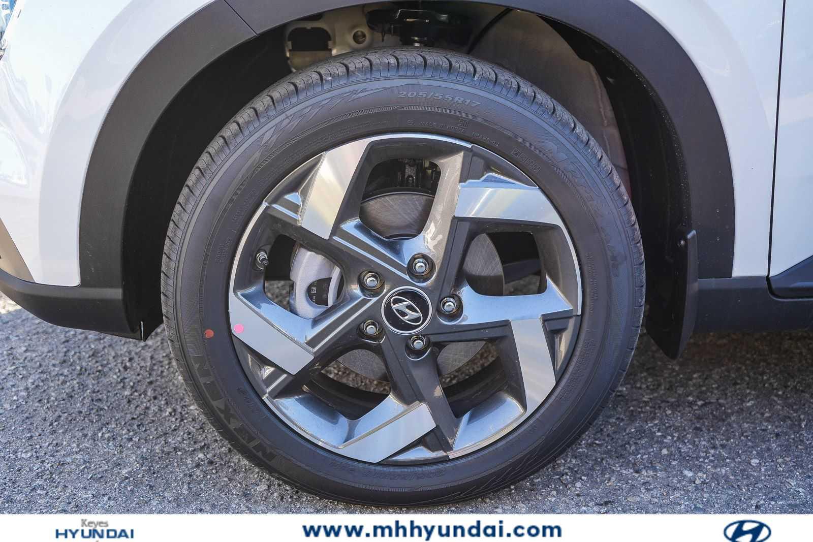 Thumbnail: 2026 Hyundai Venue - 11