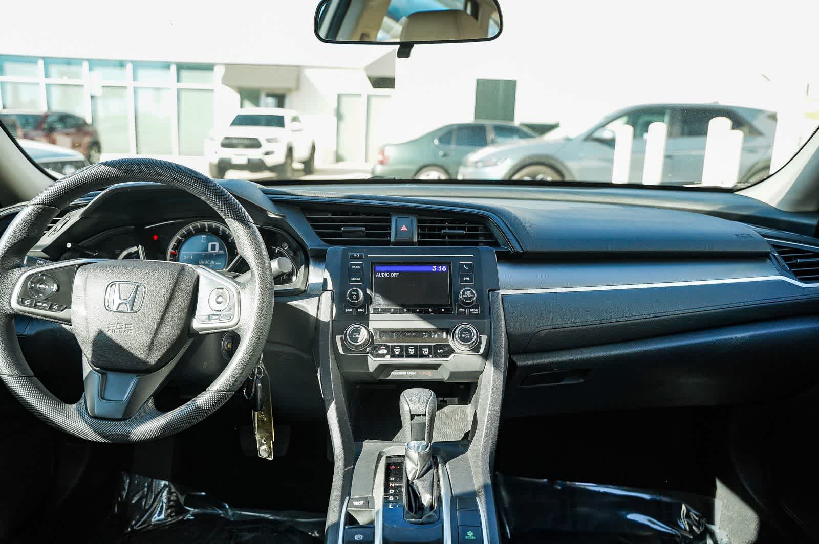 Thumbnail: 2016 Honda Civic - 12