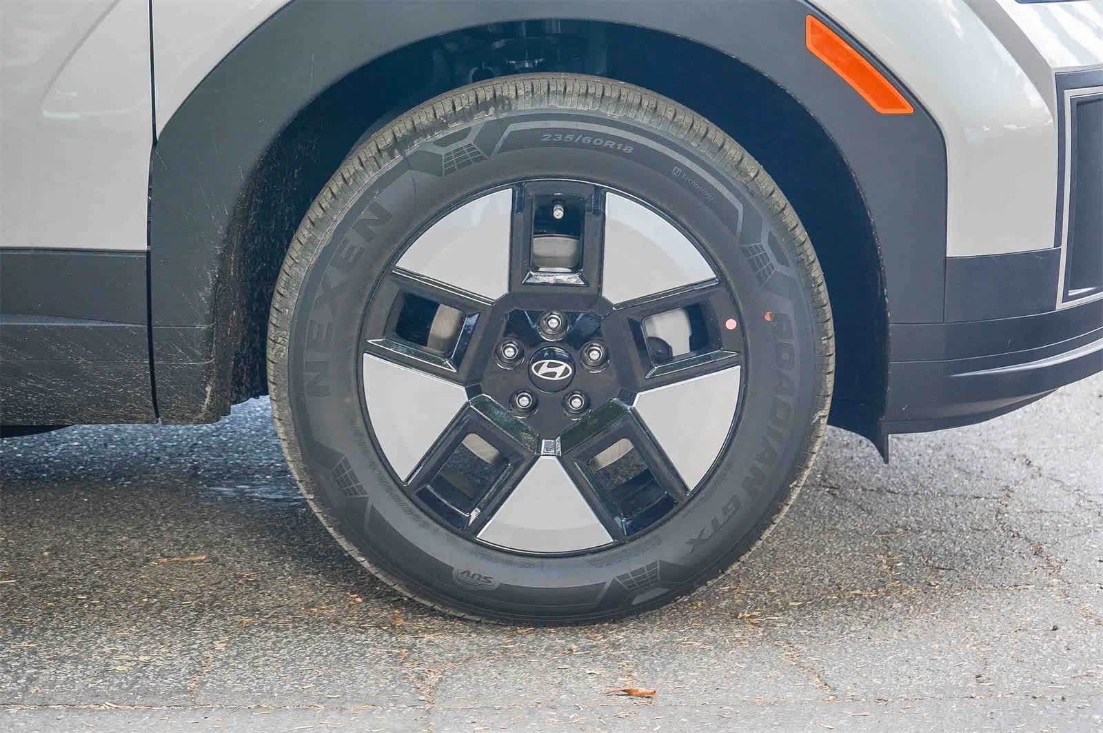 Thumbnail: 2026 Hyundai Santa Fe - 4