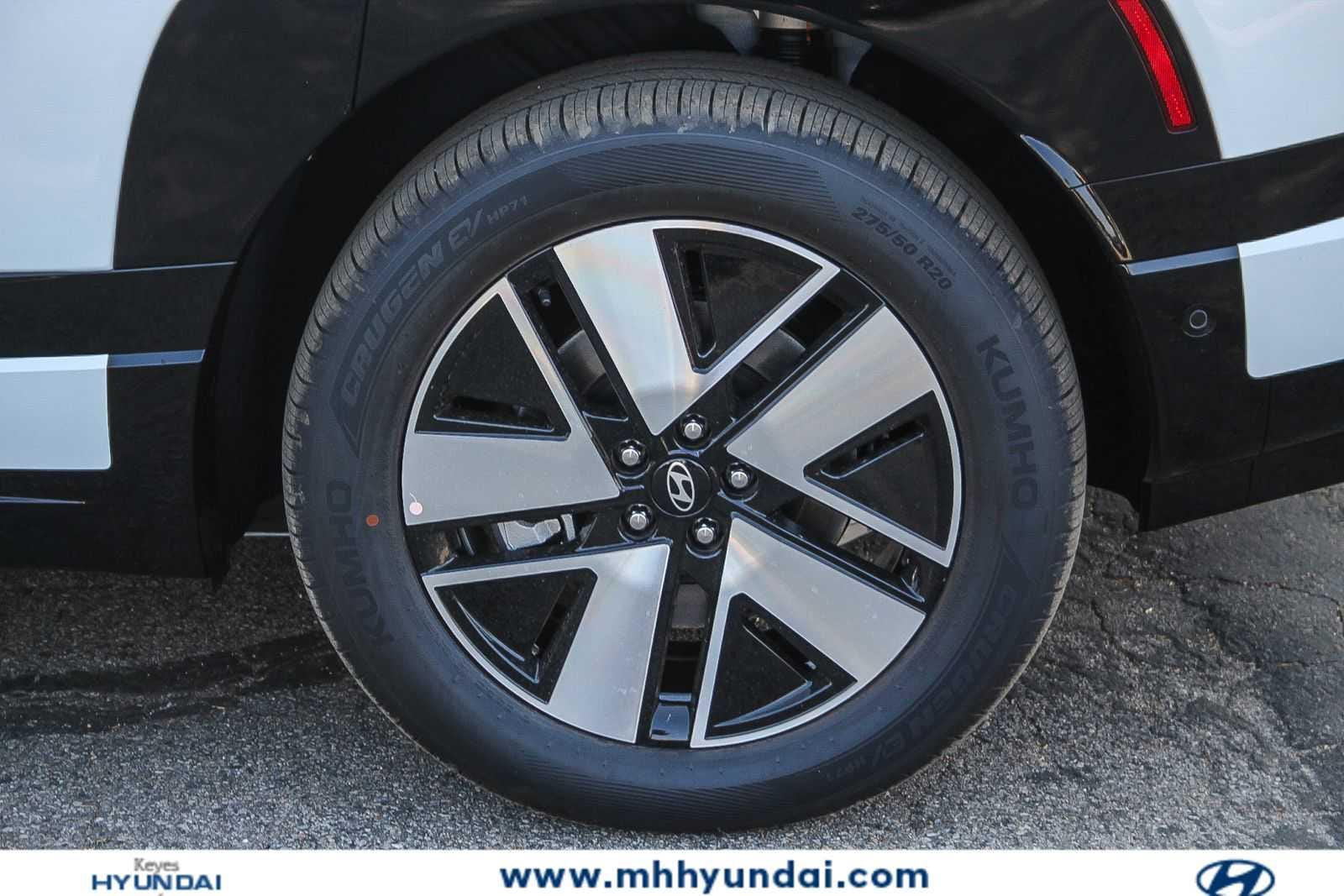 Thumbnail: 2026 Hyundai Ioniq - 8