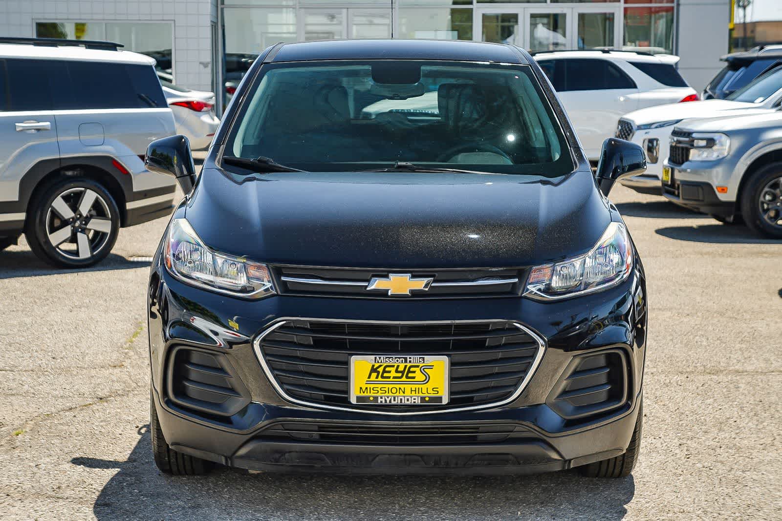 Thumbnail: 2020 Chevrolet Trax - 2