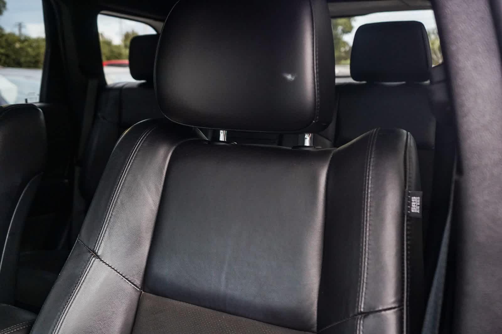 Thumbnail: 2020 Jeep Grand Cherokee - 25