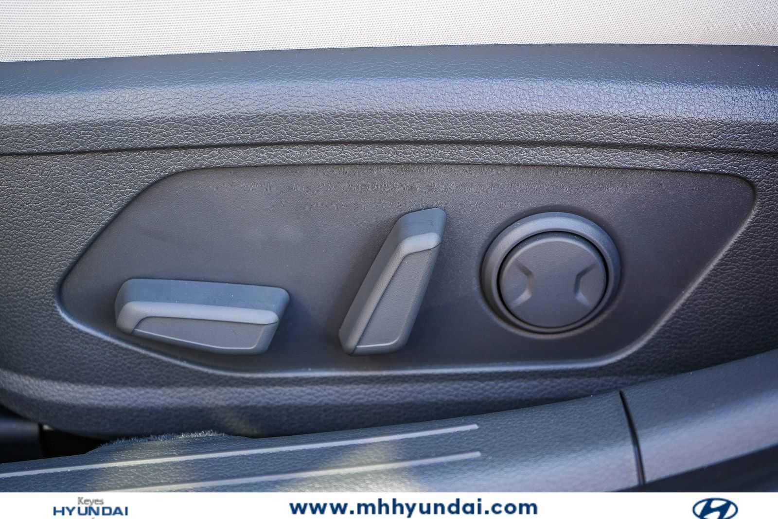 Thumbnail: 2025 Hyundai Sonata - 21