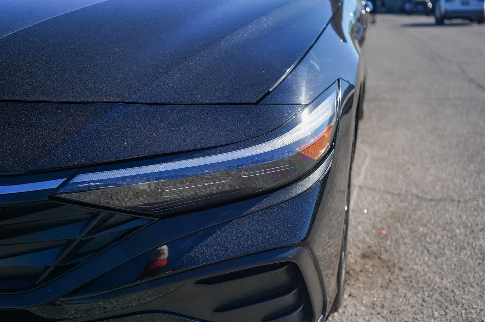 Thumbnail: 2025 Hyundai Elantra - 10