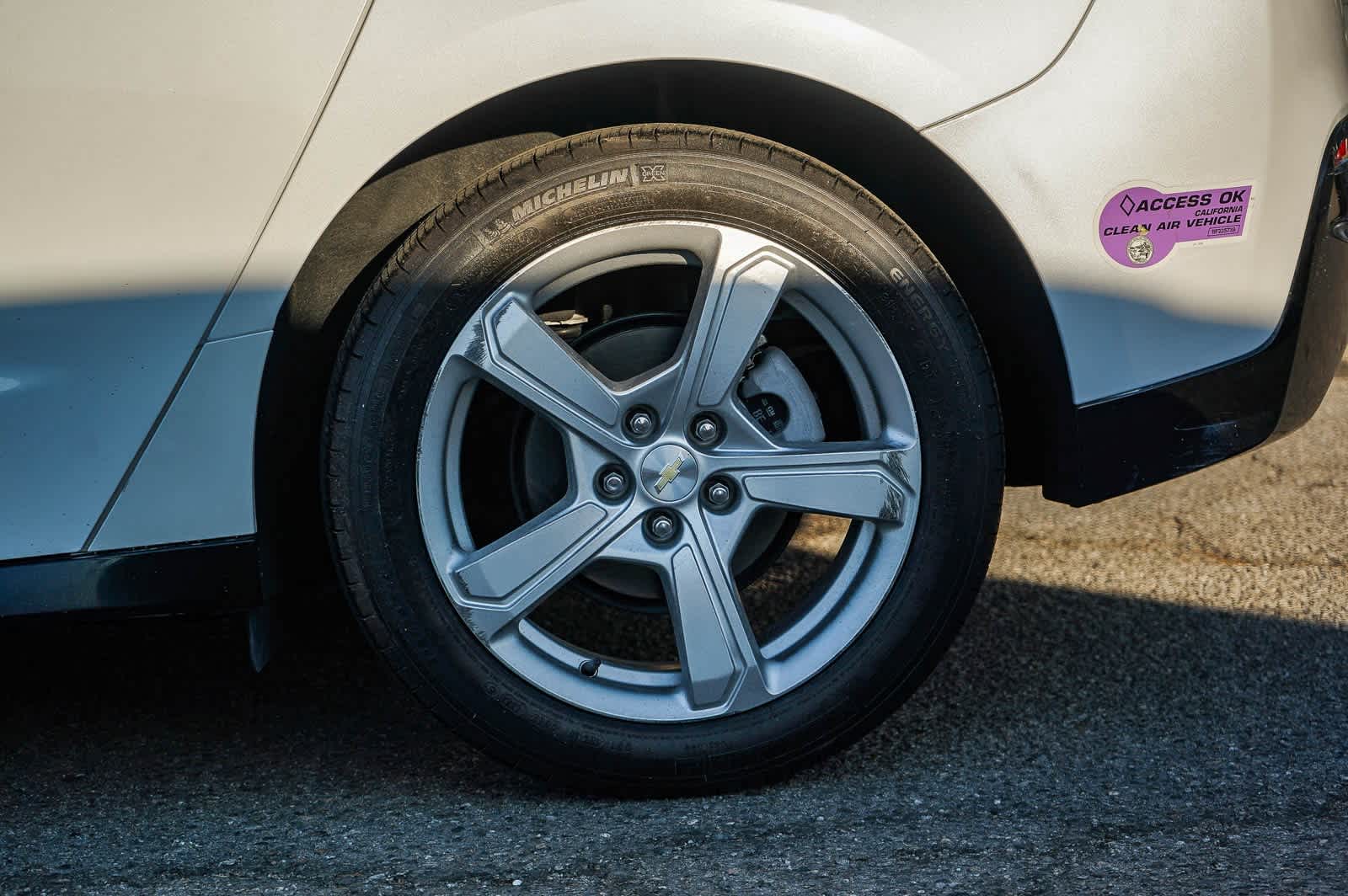 Thumbnail: 2019 Chevrolet Volt - 8