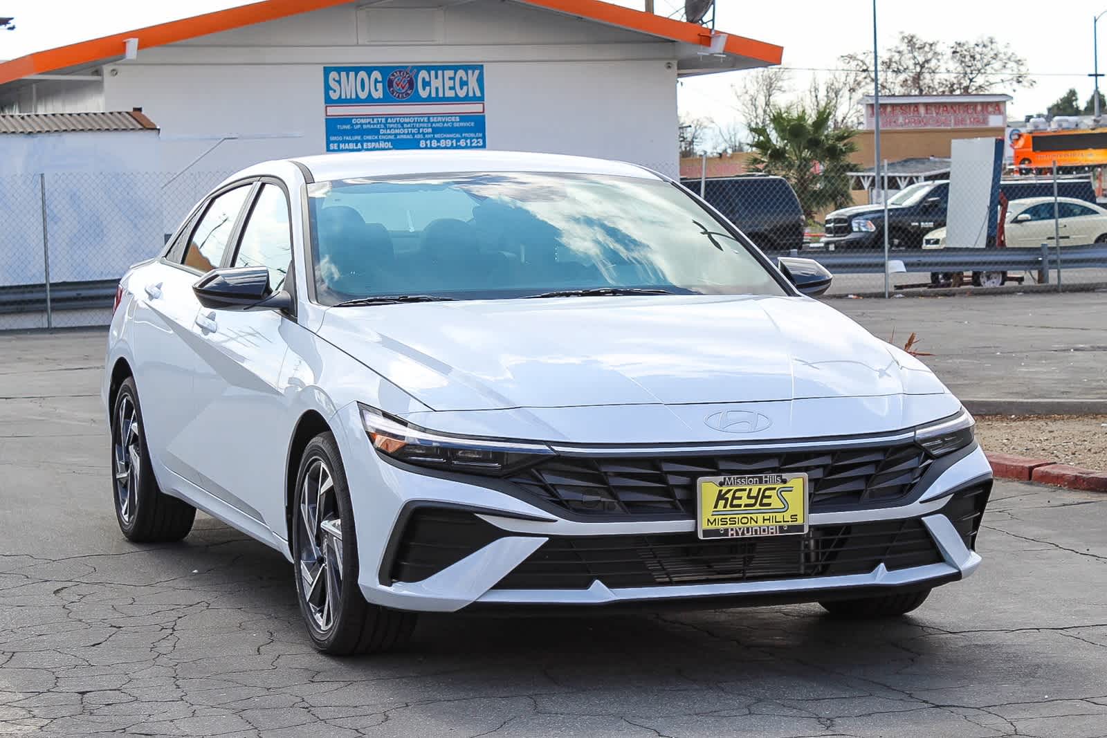 Thumbnail: 2025 Hyundai Elantra - 3