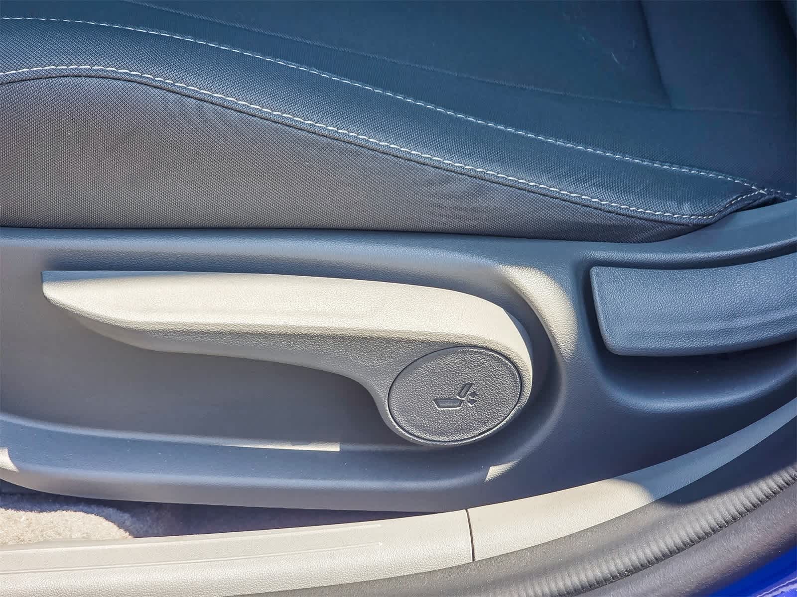 Thumbnail: 2024 Hyundai Elantra - 22