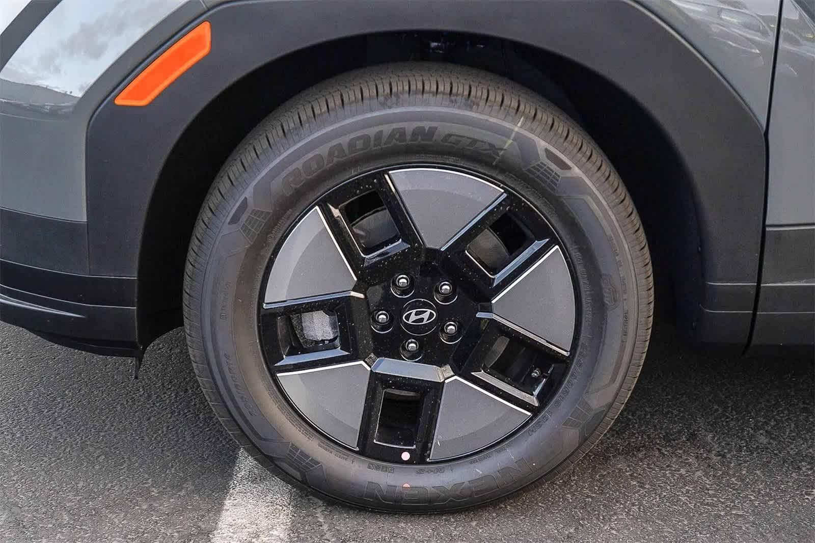 Thumbnail: 2026 Hyundai Santa Fe - 10