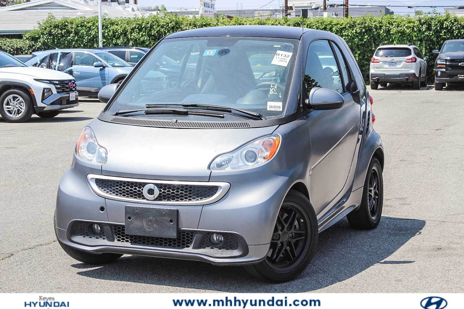 2014 smart fortwo  -
                  Mission Hills, CA