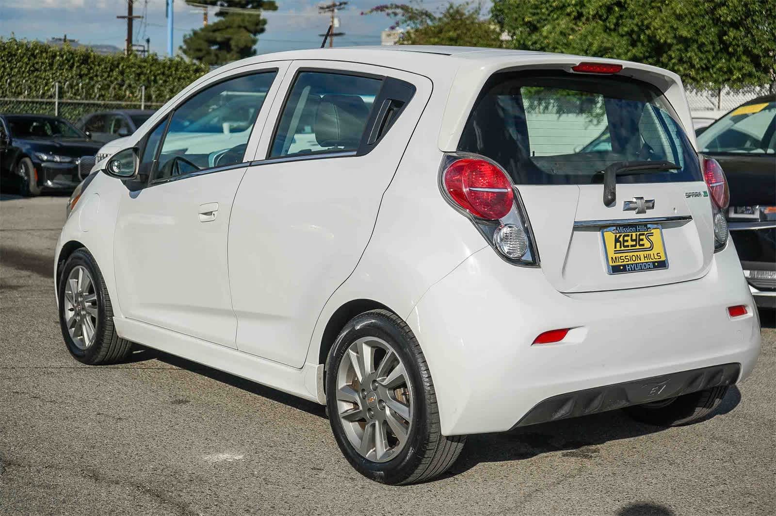 Thumbnail: 2014 Chevrolet Spark - 8