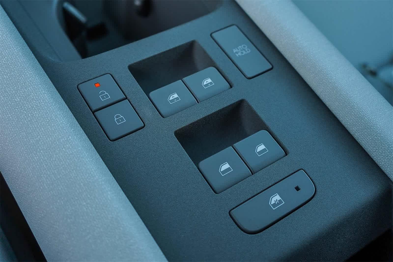 Thumbnail: 2025 Hyundai Ioniq 6 - 25