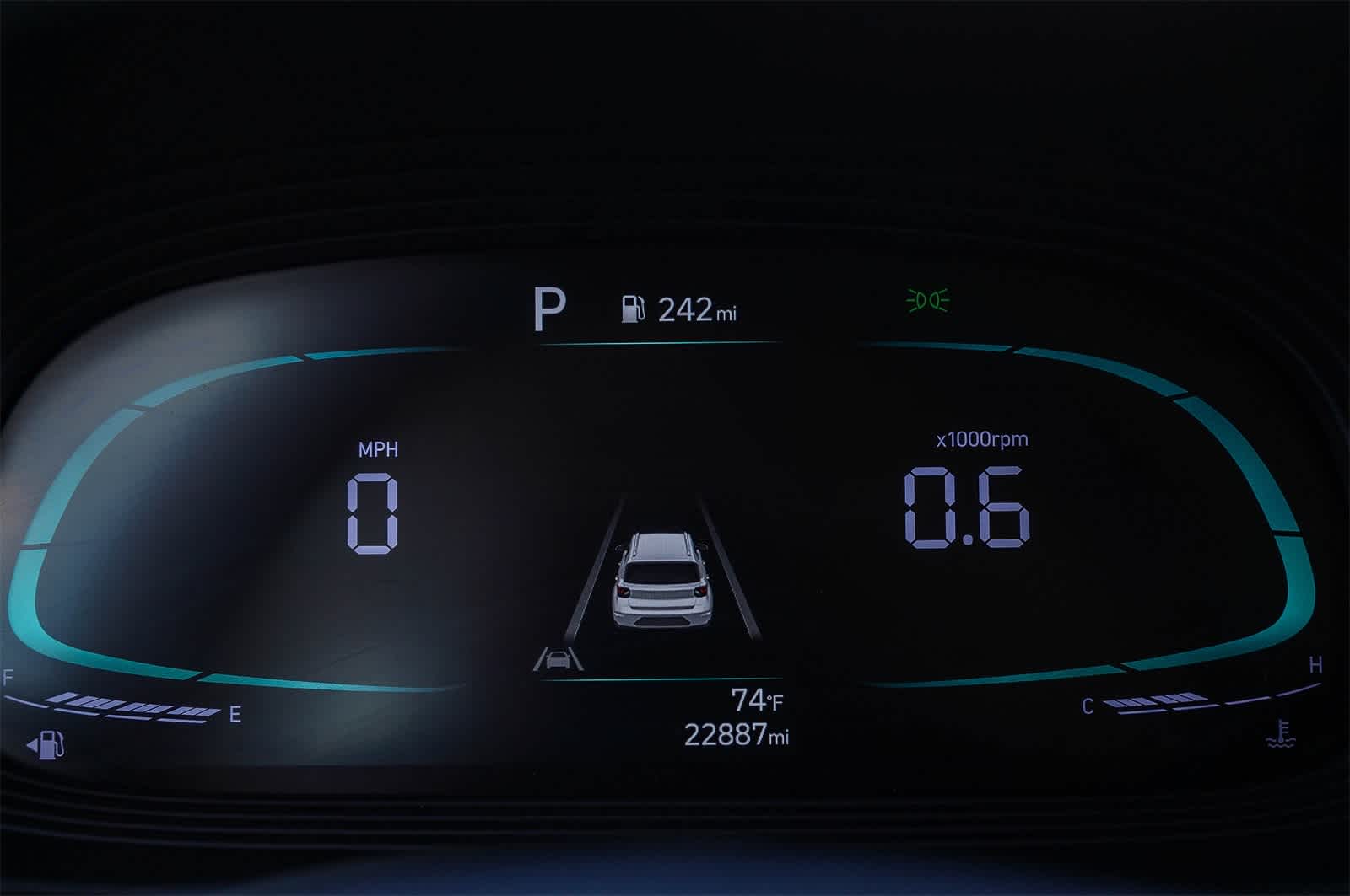 Thumbnail: 2023 Hyundai Venue - 24