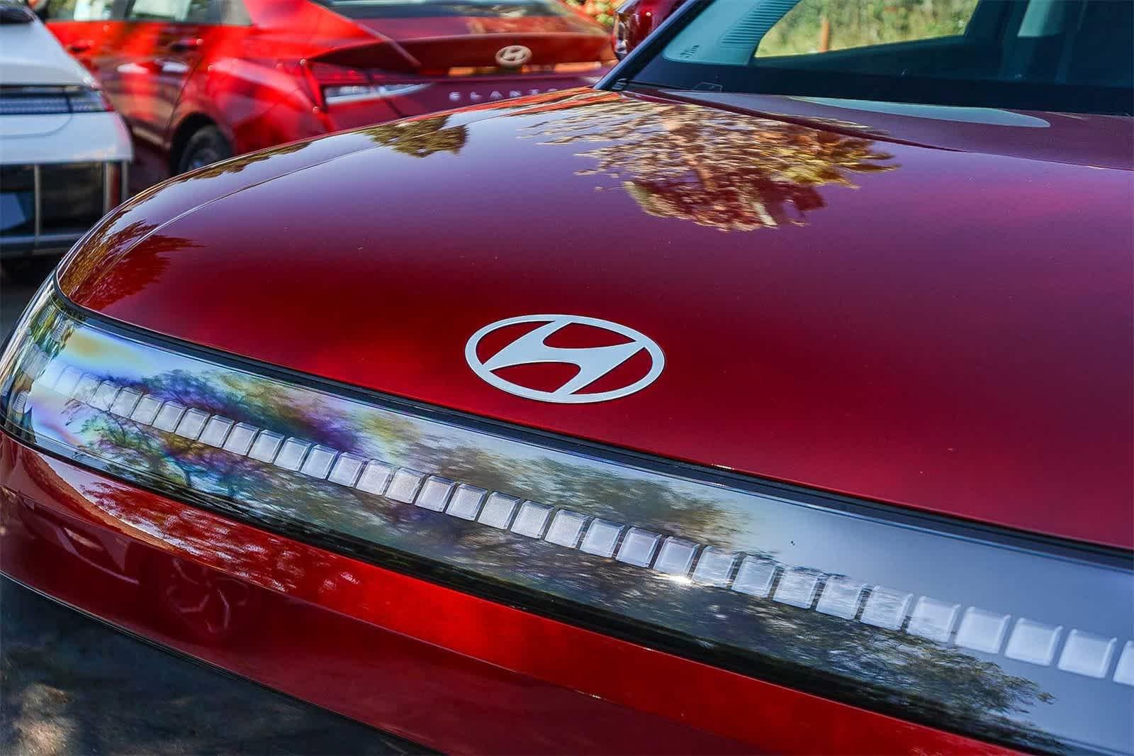 Thumbnail: 2026 Hyundai Ioniq - 9