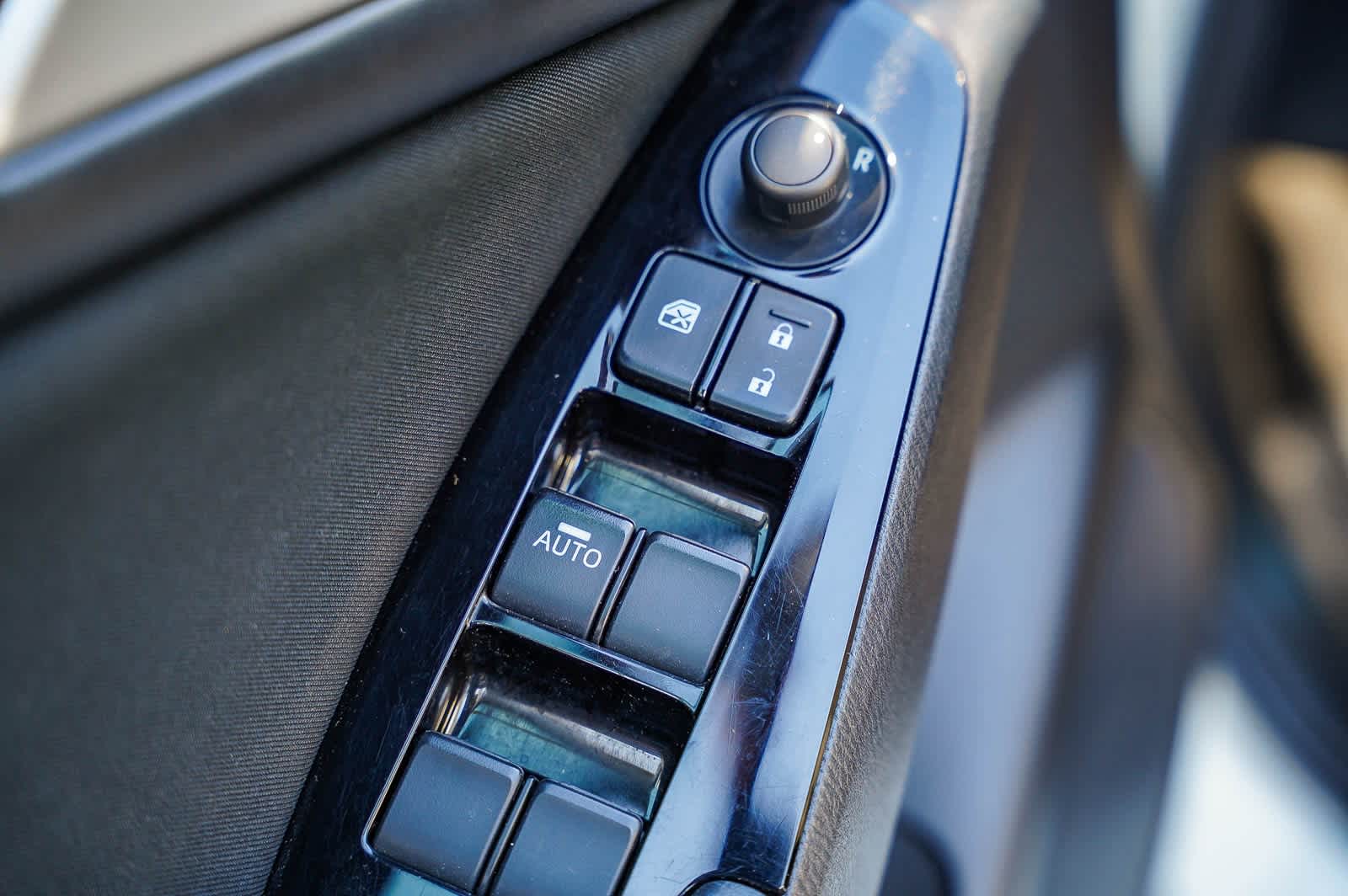 Thumbnail: 2018 Mazda Mazda3 - 19