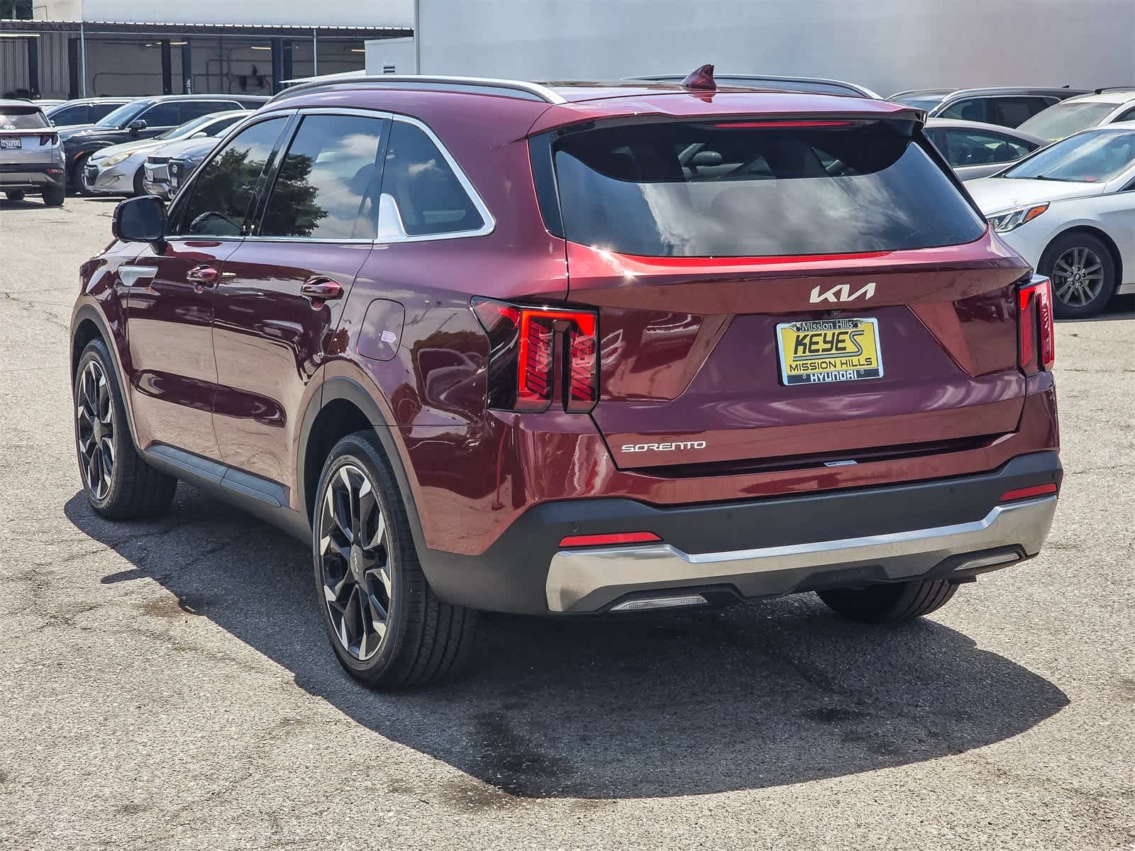 Thumbnail: 2024 Kia Sorento - 6