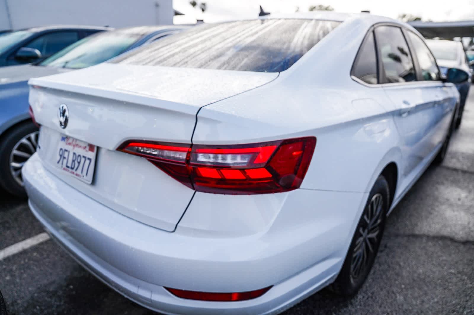 Thumbnail: 2021 Volkswagen Jetta - 8