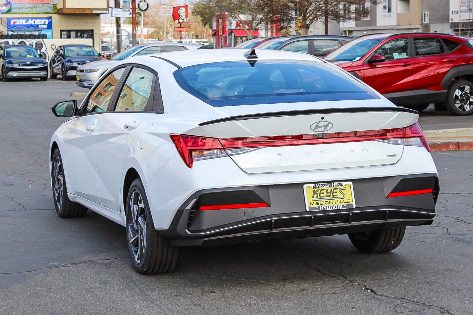 Thumbnail: 2025 Hyundai Elantra - 6