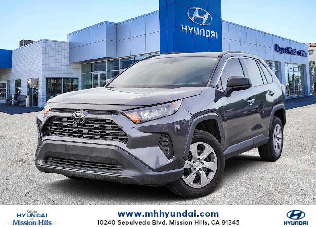 Used 2020 Toyota RAV4 LE SUV