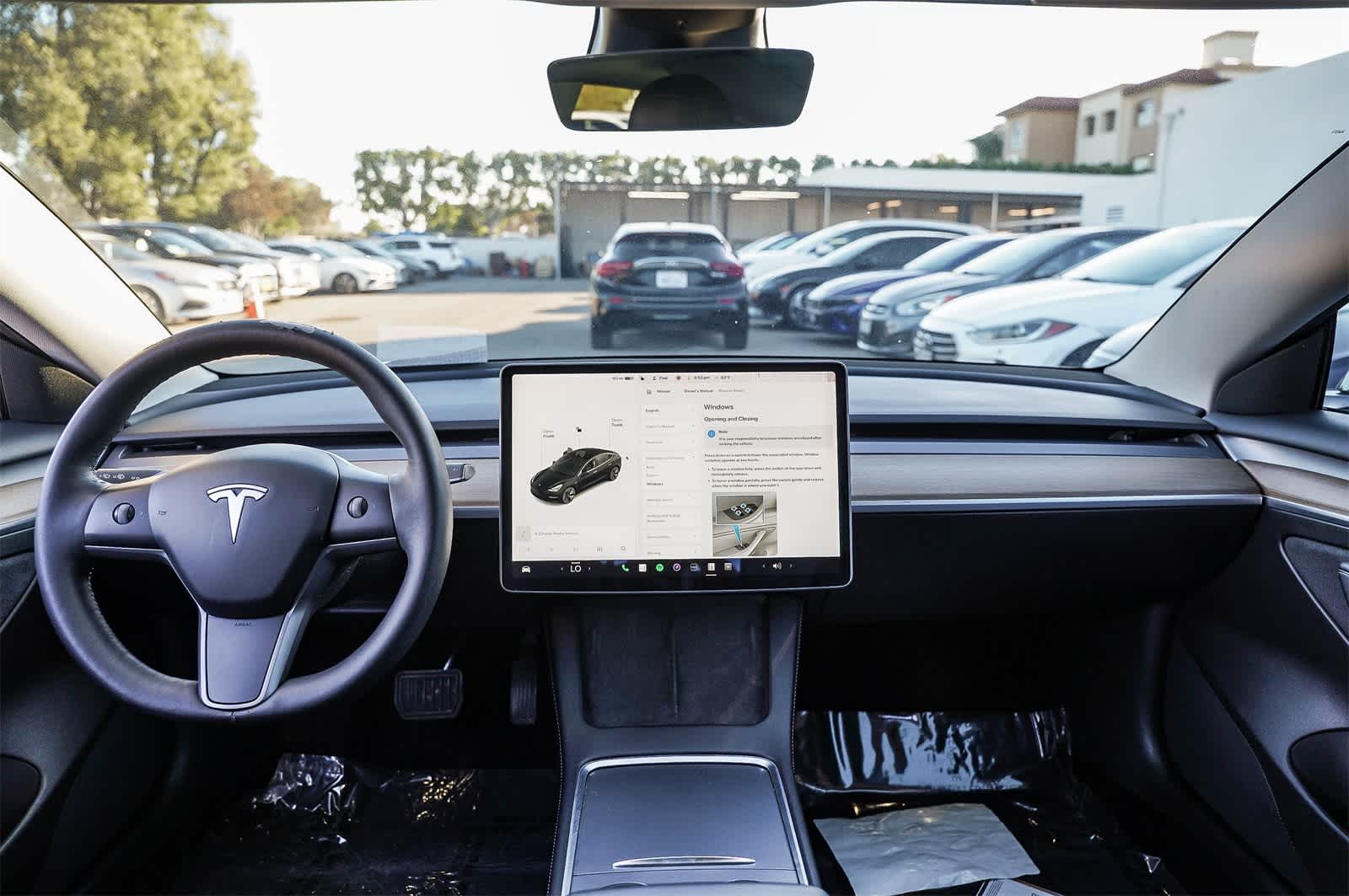 Thumbnail: 2022 Tesla Model 3 - 12