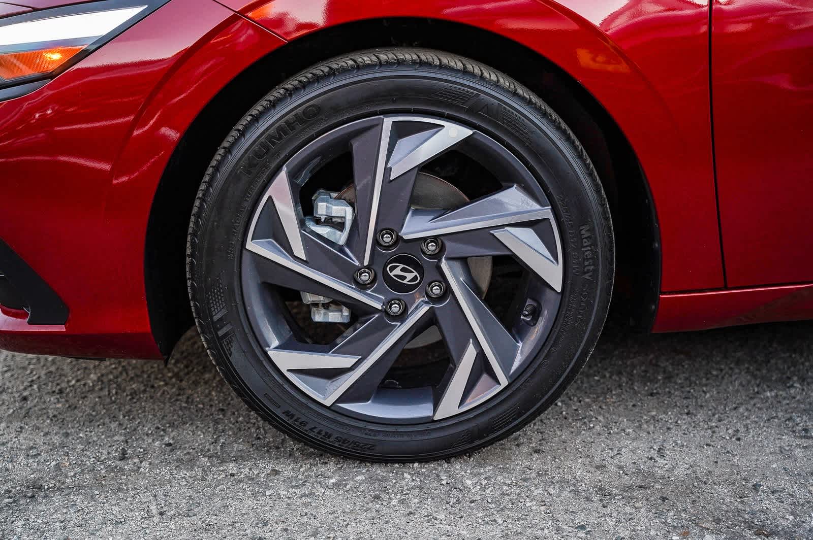 Thumbnail: 2025 Hyundai Elantra - 4