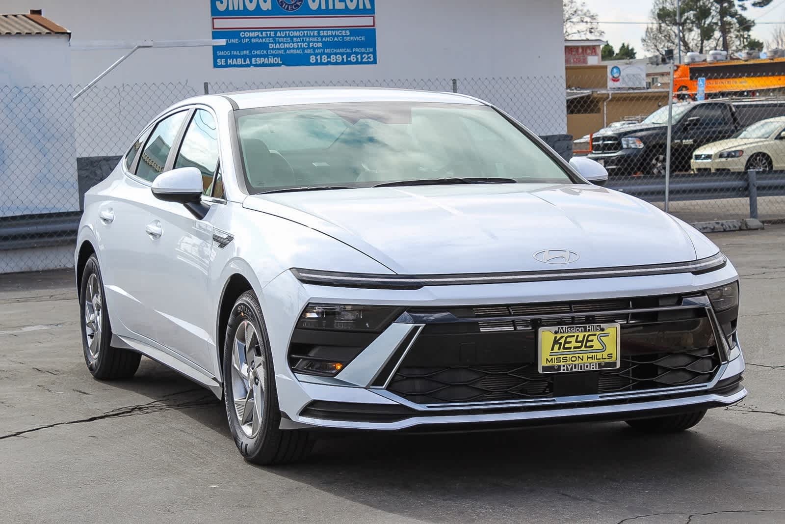 2025 Hyundai Sonata SE 3