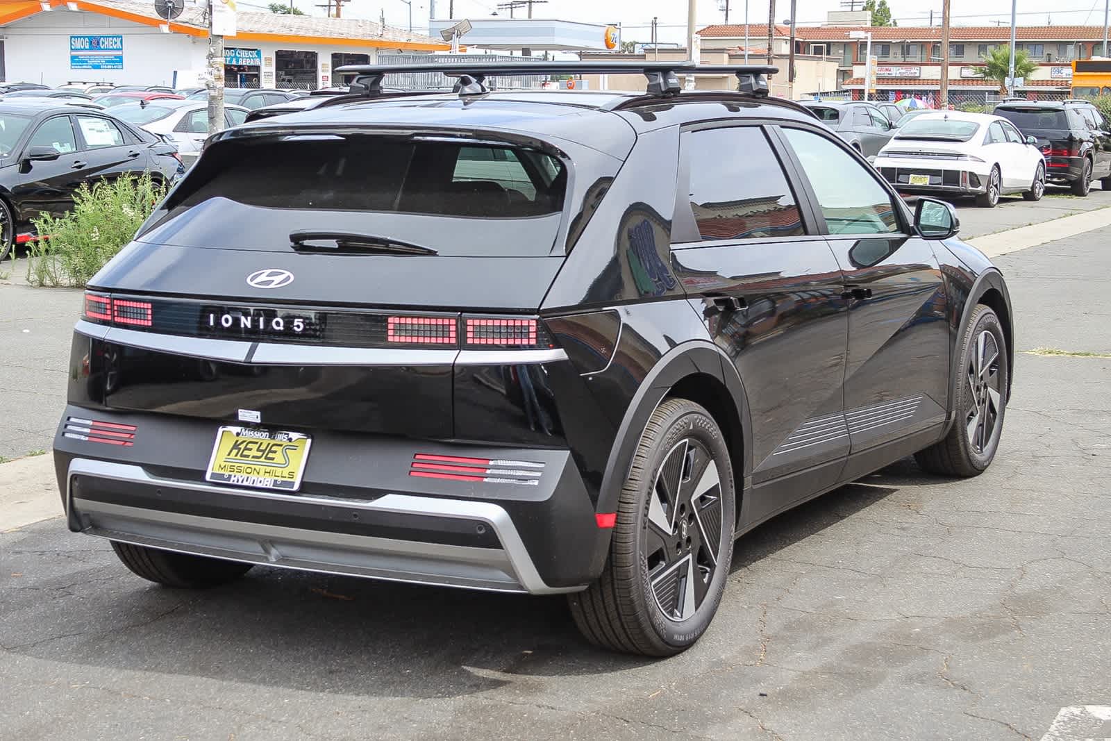 2025 Hyundai Ioniq 5 SEL 4