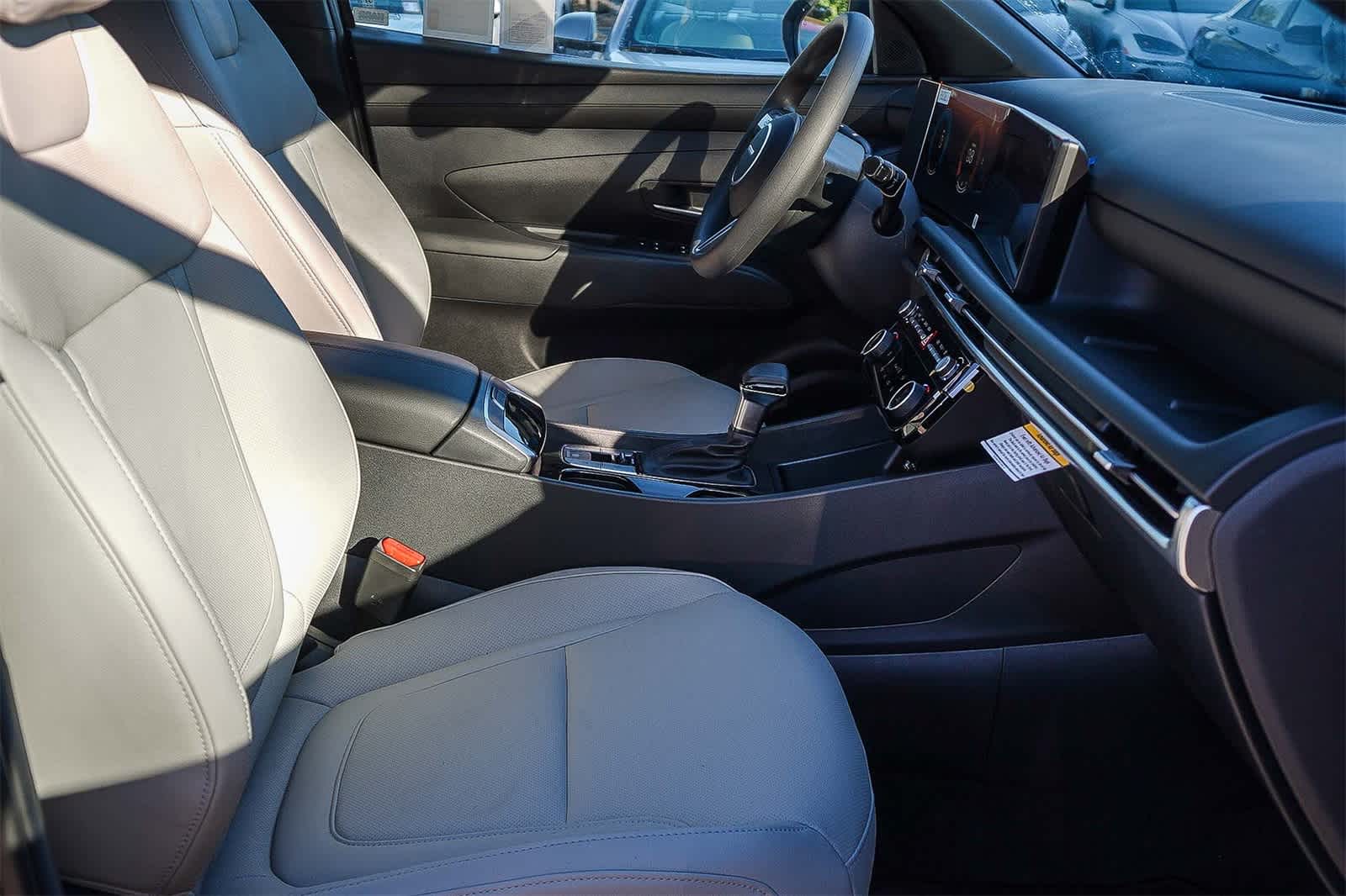 Thumbnail: 2026 Hyundai Santa Cruz - 19