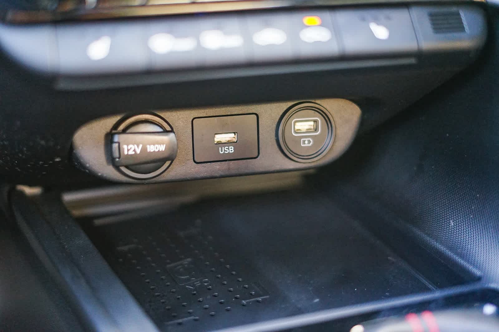 Thumbnail: 2023 Hyundai Elantra - 24