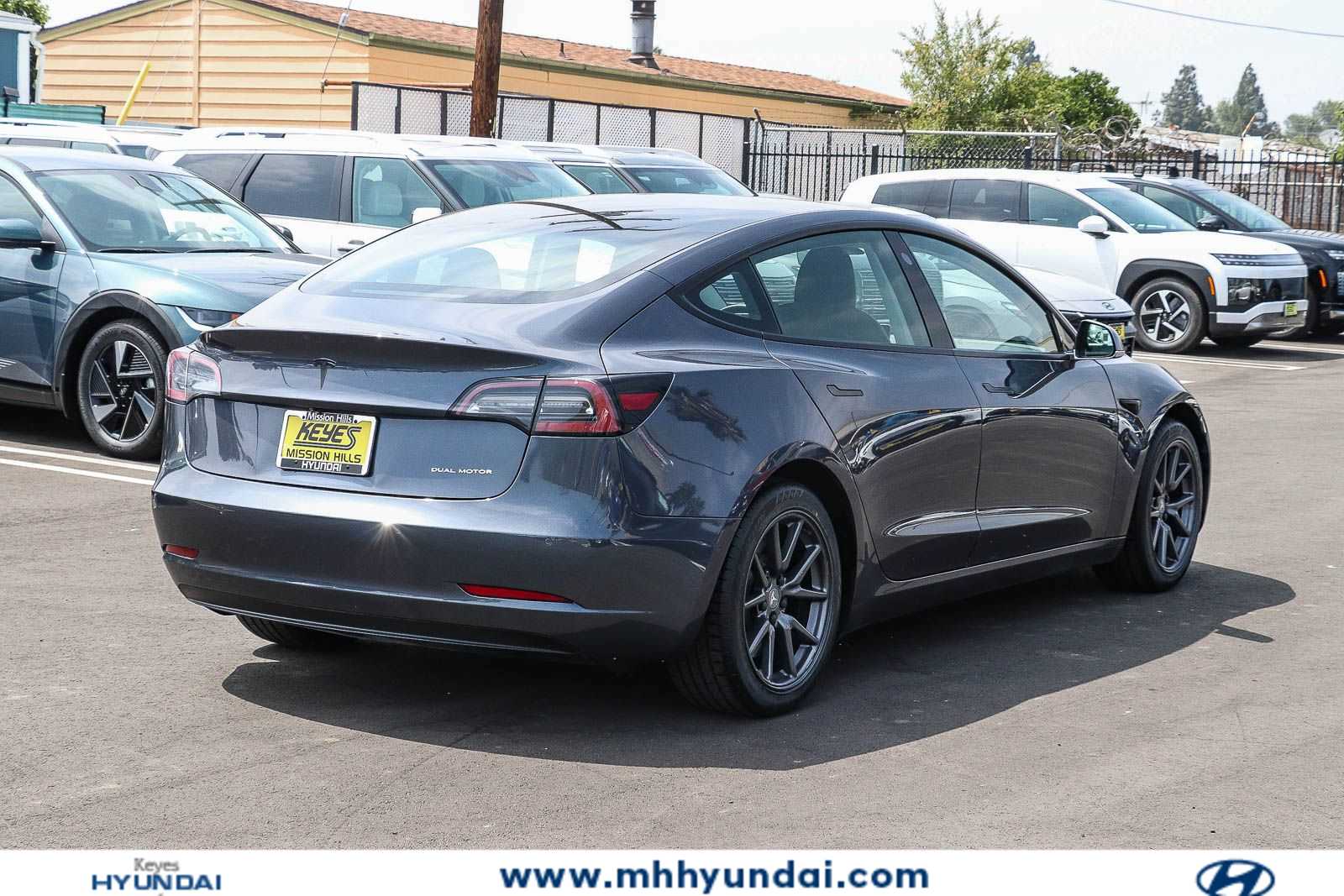 Thumbnail: 2020 Tesla Model 3 - 4