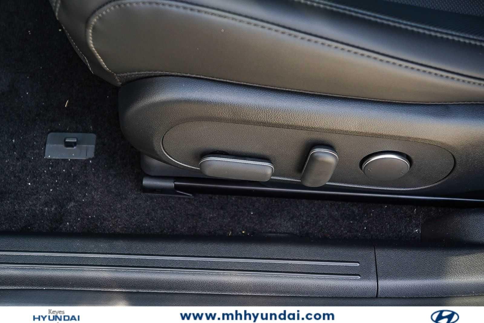 Thumbnail: 2026 Hyundai Ioniq 5 - 25