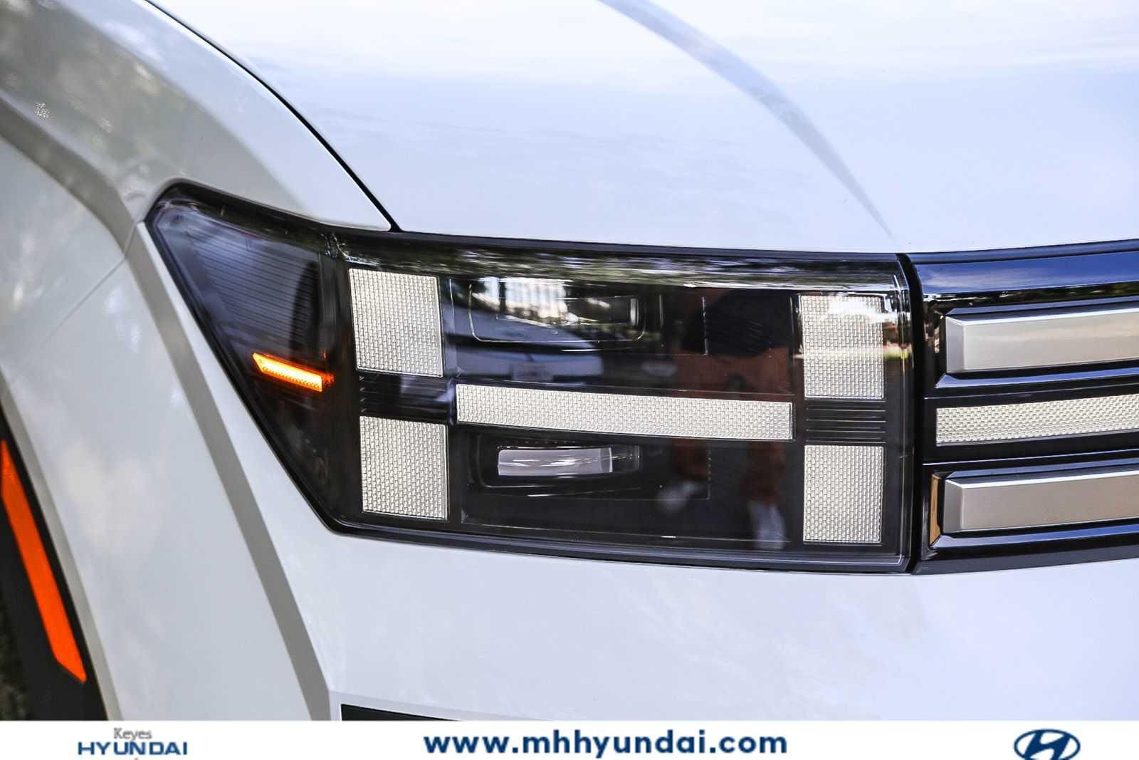 Thumbnail: 2026 Hyundai Santa Fe - 4