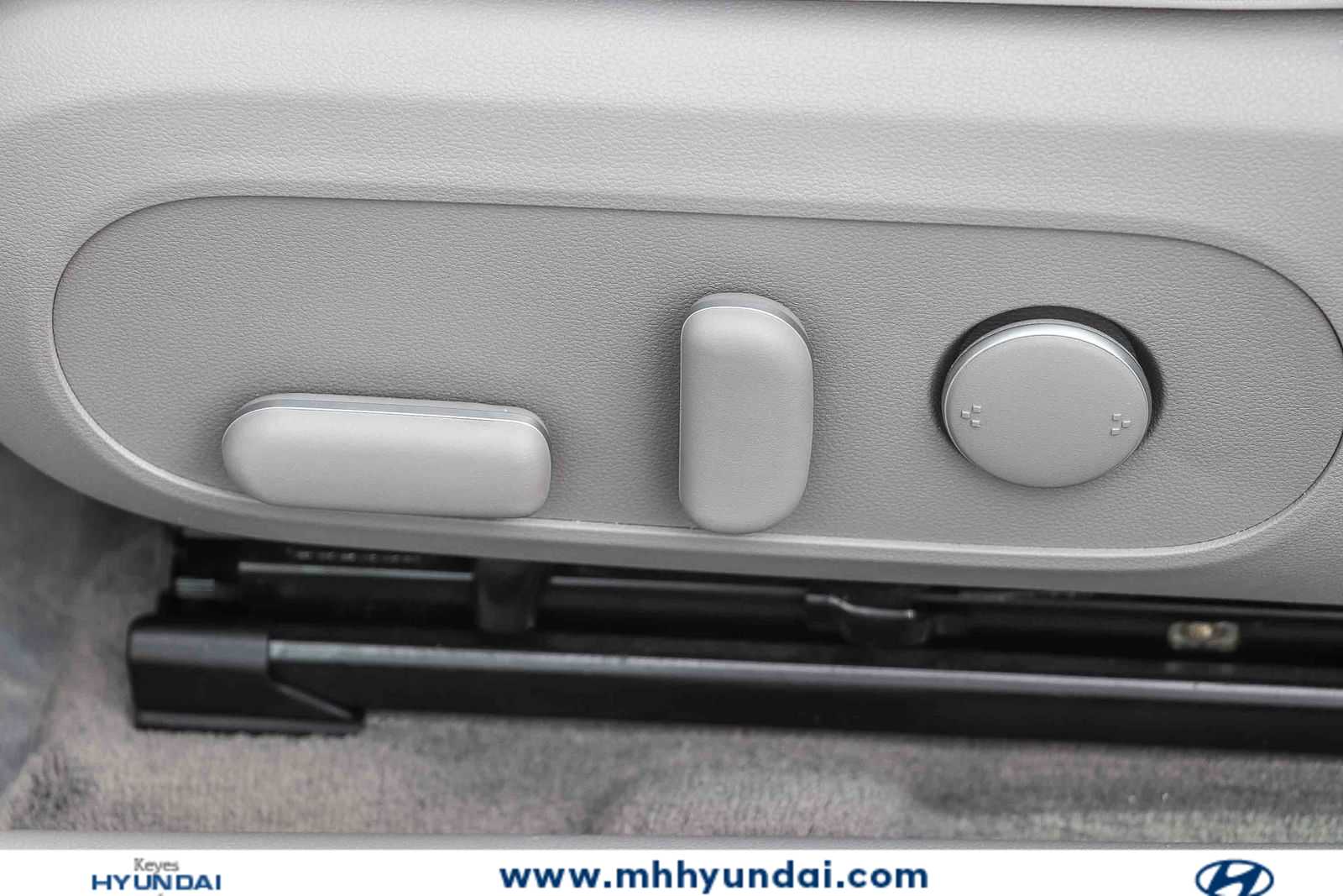 Thumbnail: 2024 Hyundai Ioniq 6 - 18