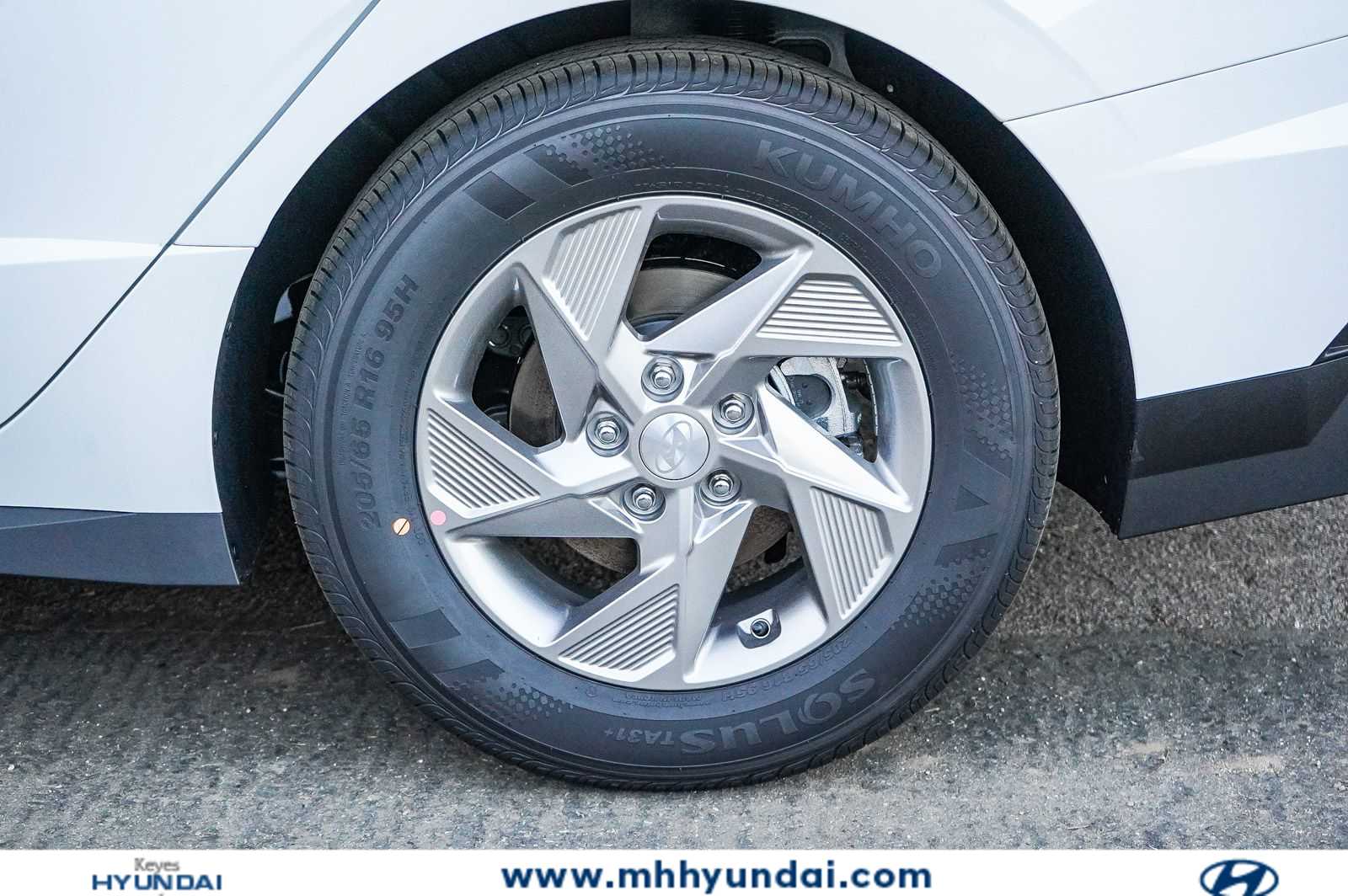 Thumbnail: 2026 Hyundai Sonata - 4