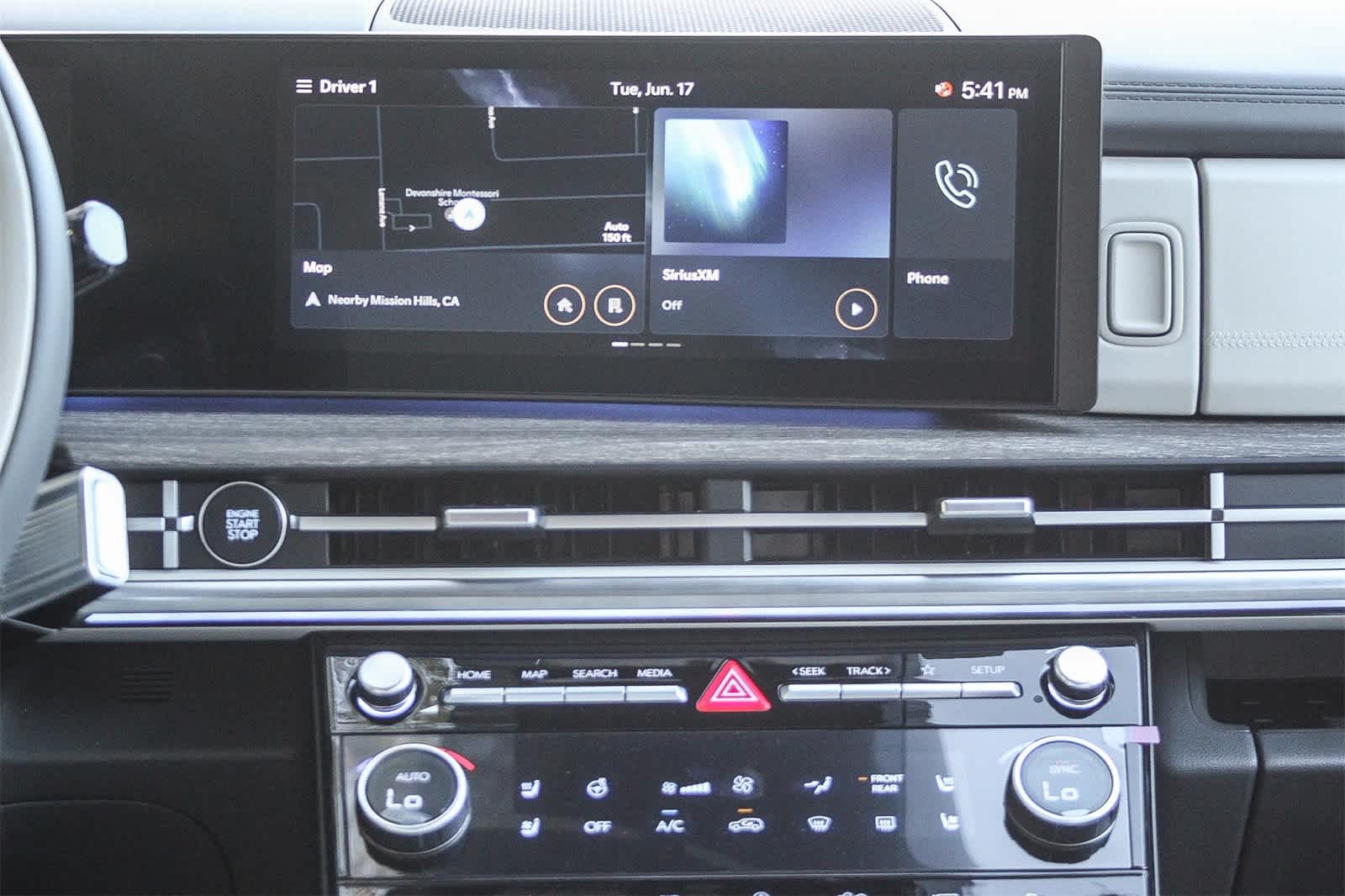 Thumbnail: 2025 Hyundai Santa Fe - 18