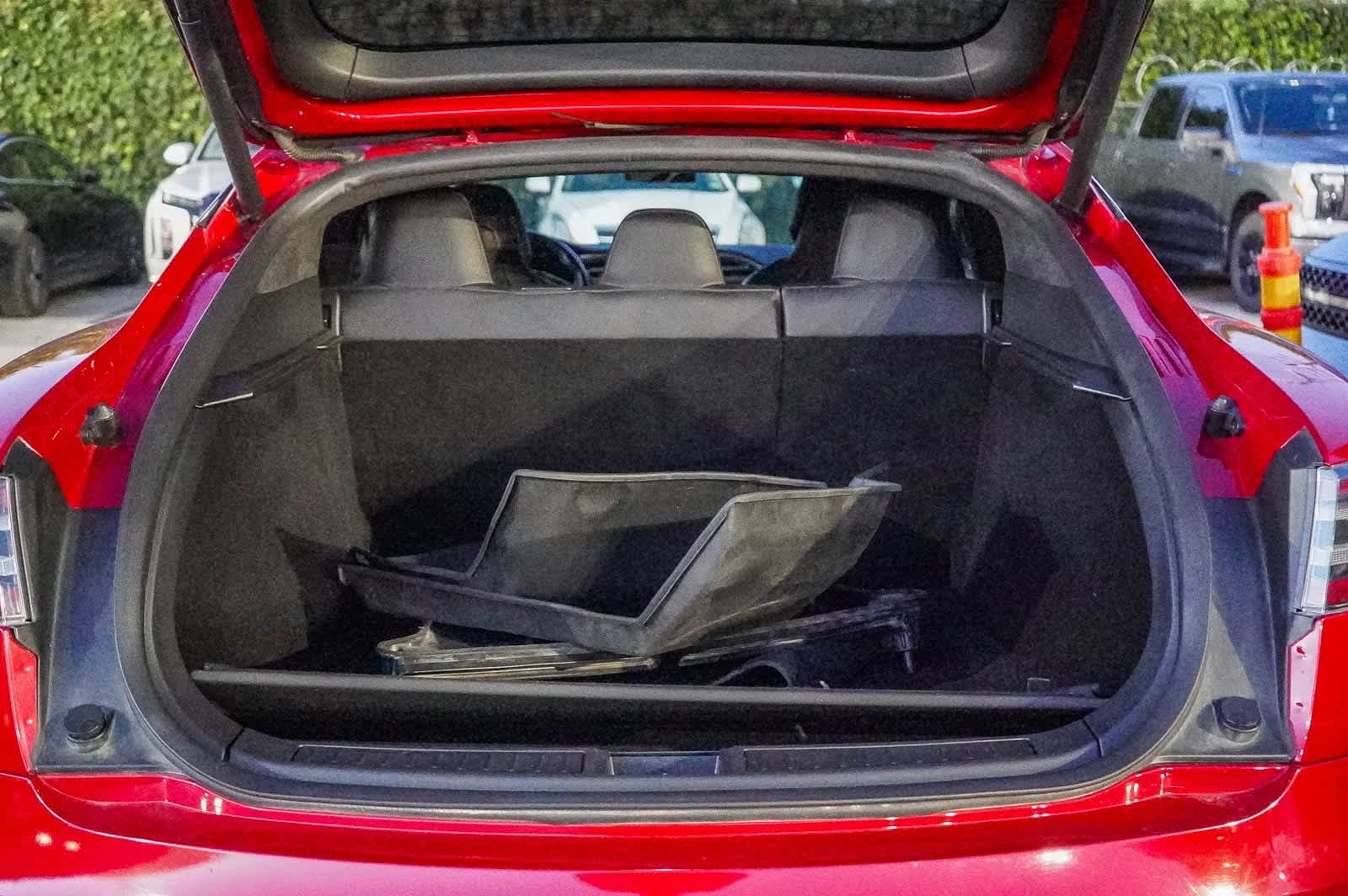 Thumbnail: 2017 Tesla Model S - 13