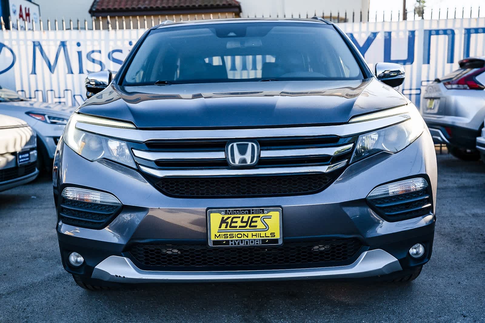 Thumbnail: 2017 Honda Pilot - 2